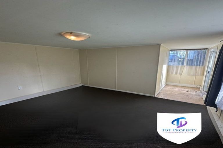 Photo of property in 78 Friedlanders Road, Manurewa, Auckland, 2102