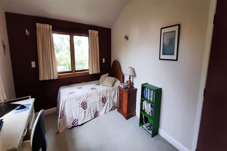 Photo of property in 14 Wai-iti Terrace, Burnside, Christchurch, 8053