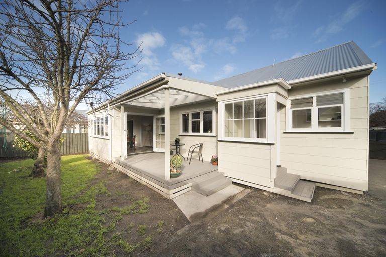 Photo of property in 119 Sherwill Street West, Feilding, 4702