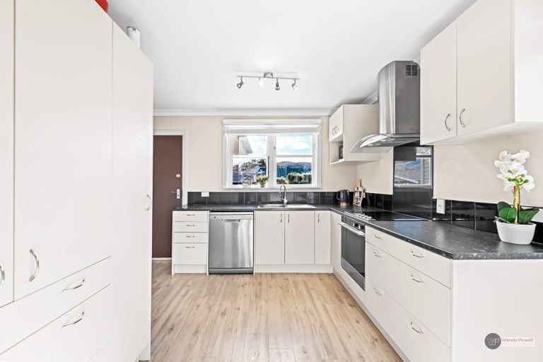 Photo of property in 7 Routley Crescent, Elderslea, Upper Hutt, 5018