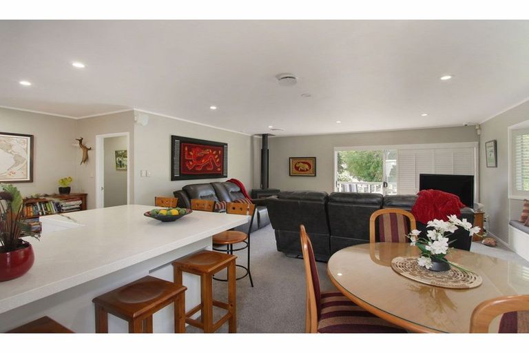 Photo of property in 7 Taynith Place, Glenfield, Auckland, 0629