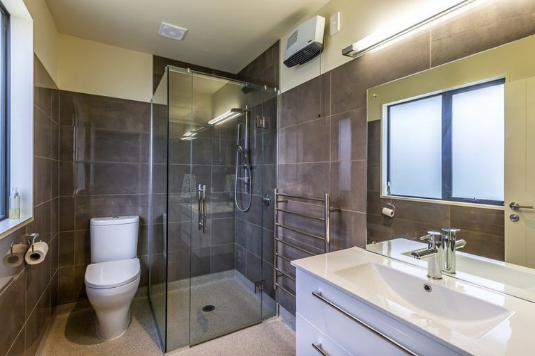 Photo of property in 10 Radiata Avenue, Parklands, Christchurch, 8083