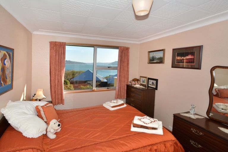 Photo of property in 27 Bayne Terrace, Macandrew Bay, Dunedin, 9014