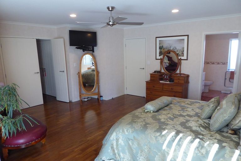 Photo of property in 8 Glesan Place, Beachlands, Auckland, 2018