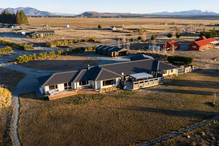 Photo of property in 84 Boundary Terrace, Twizel, 7999