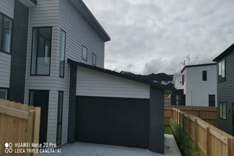 Photo of property in 138b Lisle Farm Drive, Pukekohe, 2120