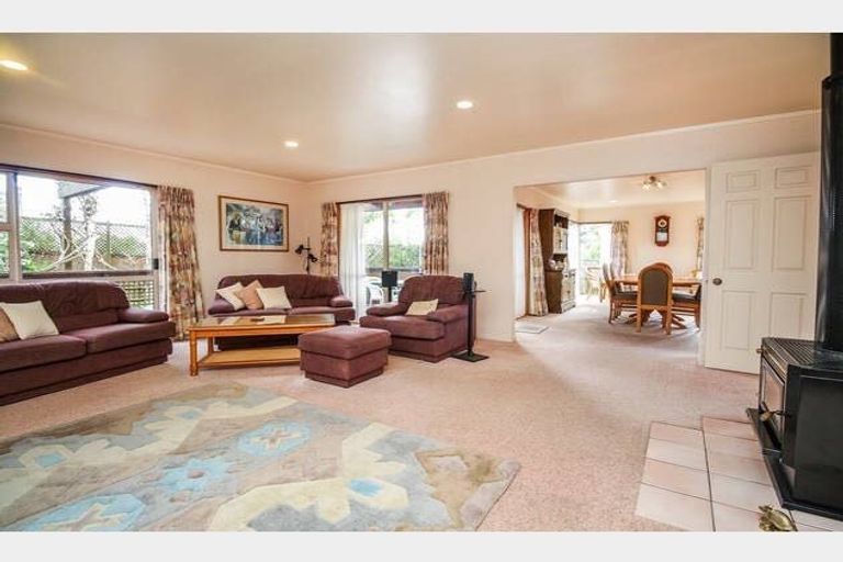 Photo of property in 78 Deep Creek Road, Torbay, Auckland, 0630