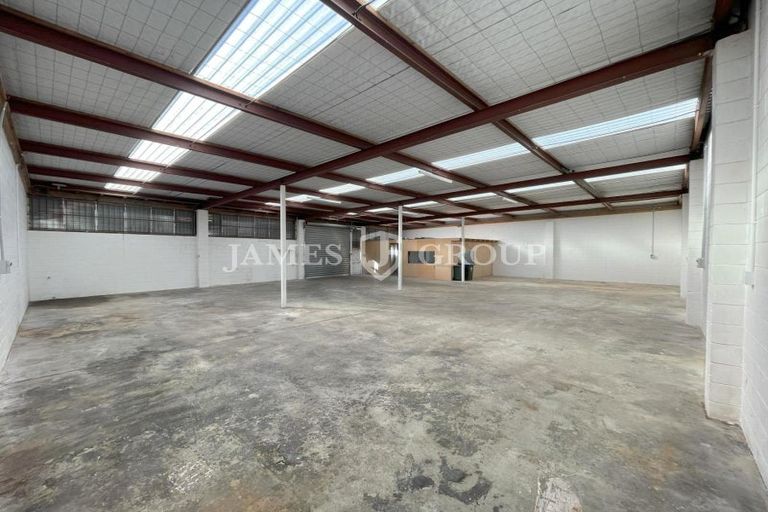 Photo of property in 11b Huia Road, Titirangi, Auckland, 0604