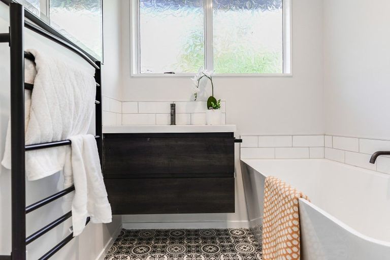 Photo of property in 19 Phoenix Place, Dinsdale, Hamilton, 3204