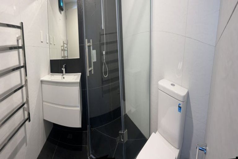 Photo of property in 7 Hanga Place, Papatoetoe, 2024