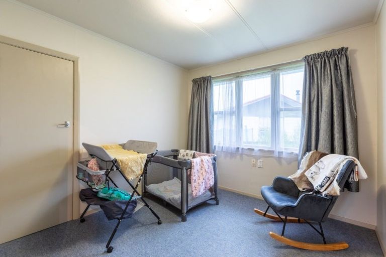 Photo of property in 11 Claudius Street, Dannevirke, 4930