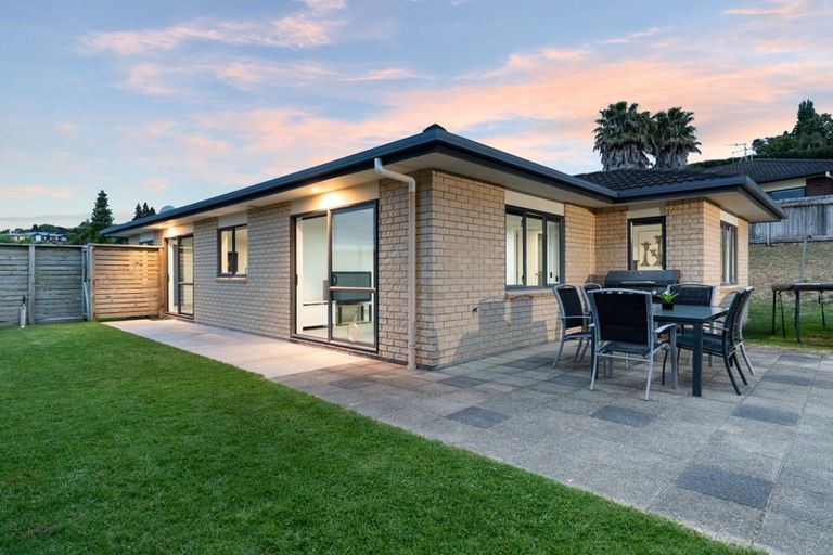 Photo of property in 10 Avon Rise, Welcome Bay, Tauranga, 3112