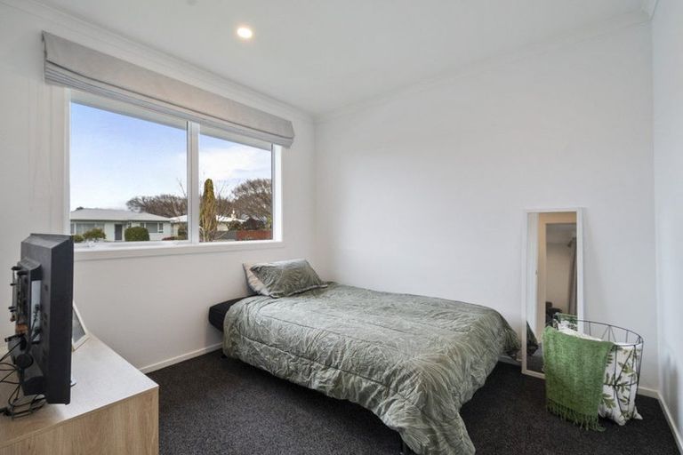 Photo of property in 33 Liverpool Street, Takaro, Palmerston North, 4412