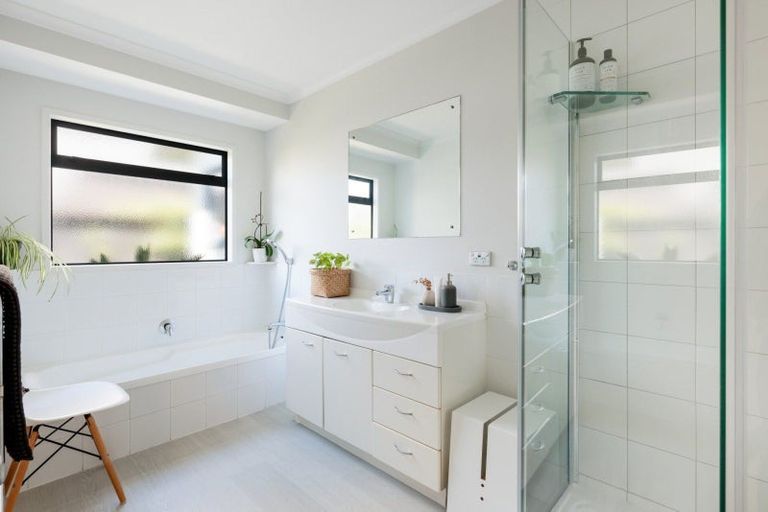 Photo of property in 74 Calypso Drive, Papamoa Beach, Papamoa, 3118