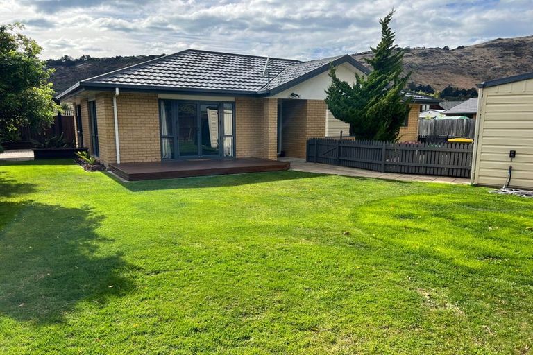 Photo of property in 11 Stedley Place, Heathcote Valley, Christchurch, 8022