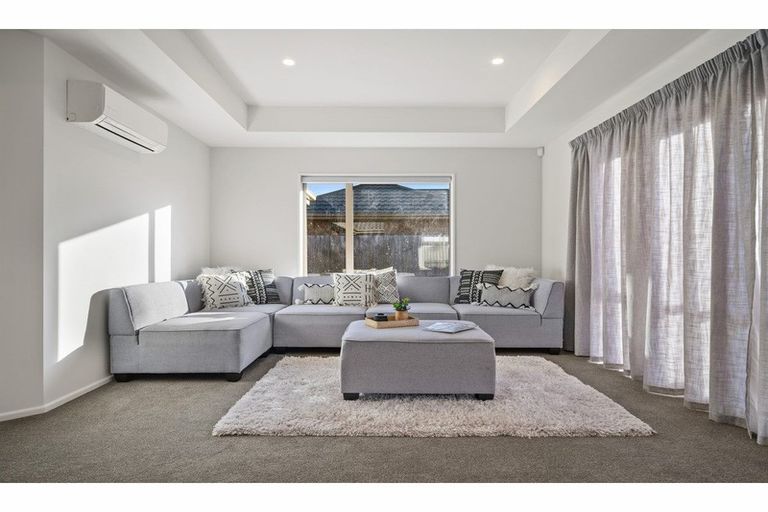 Photo of property in 4 Mollymawk Place, Woolston, Christchurch, 8023