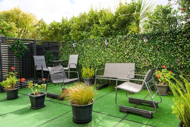 Photo of property in 1a Dunk Place, Milson, Palmerston North, 4414