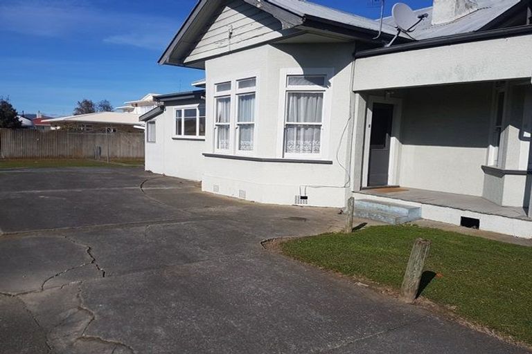 Photo of property in 382-388 Tremaine Avenue, Takaro, Palmerston North, 4412