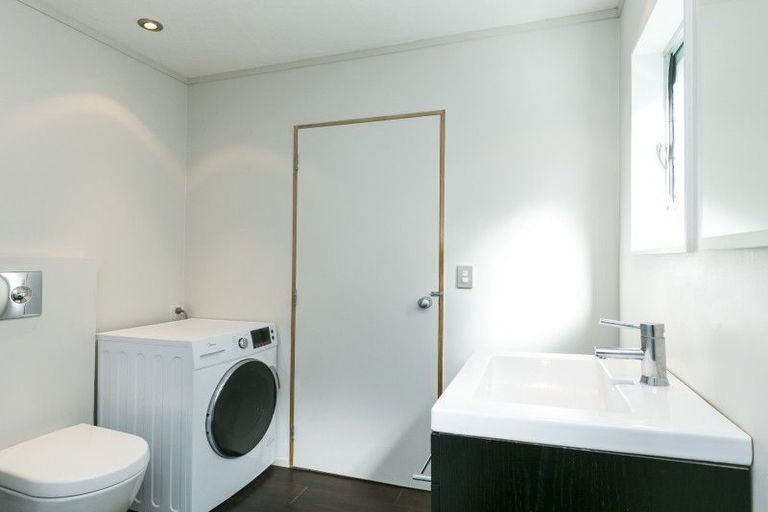 Photo of property in 77a Miramar North Road, Miramar, Wellington, 6022