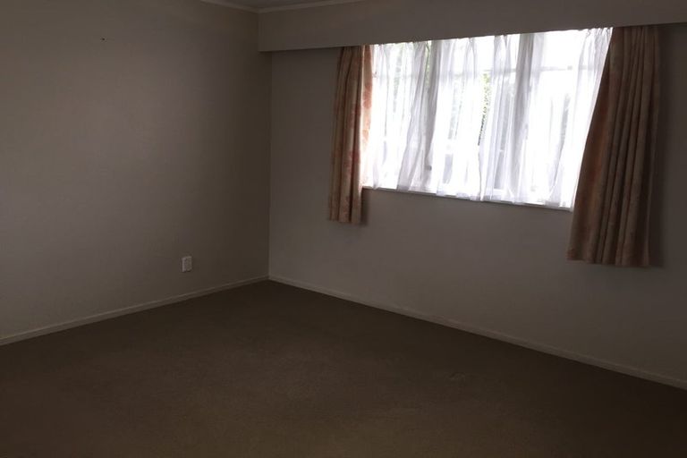 Photo of property in 1/15 Kent Road, Manurewa, Auckland, 2102