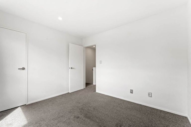 Photo of property in 10 Toia Lane, Silverdale, 0932