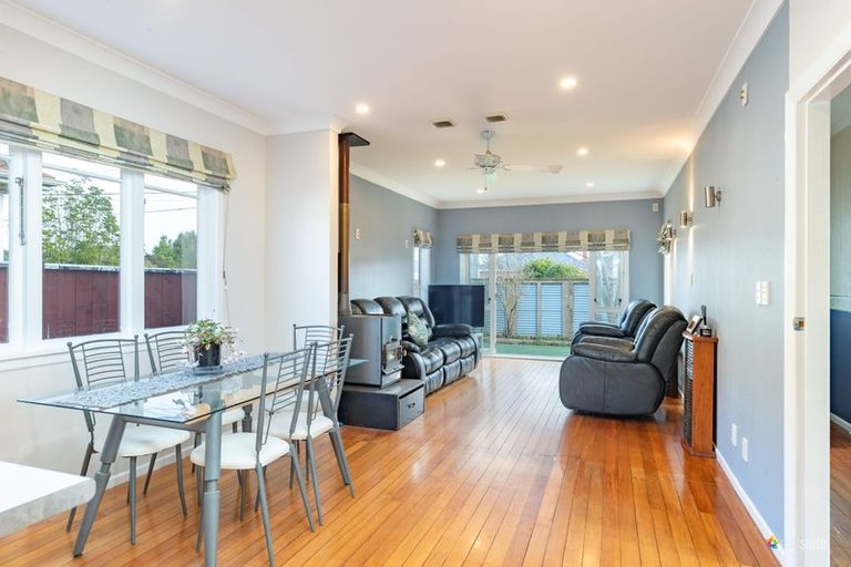 Photo of property in 17 Murray Street, Wallaceville, Upper Hutt, 5018