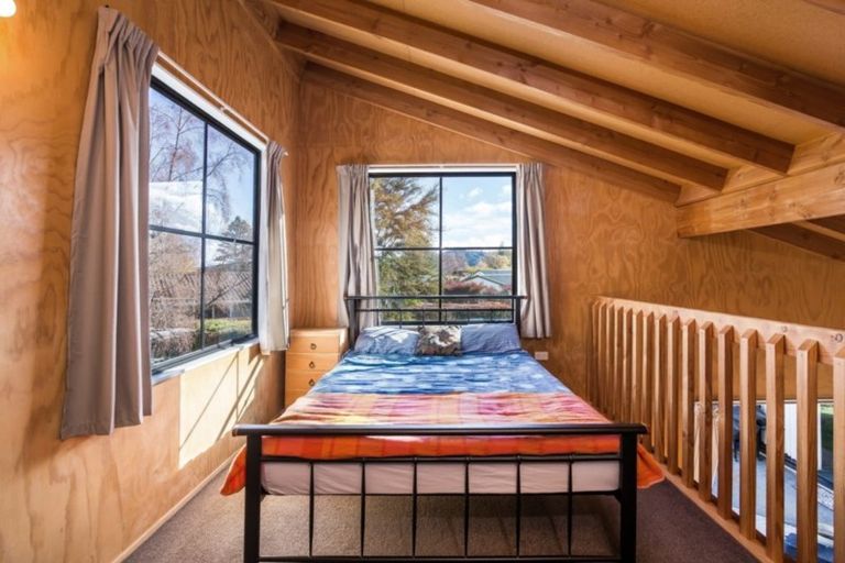 Photo of property in 18 Susan Lane, Kinloch, Taupo, 3377