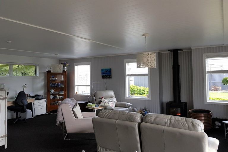 Photo of property in 5 Orbell Crescent, Te Anau, 9679