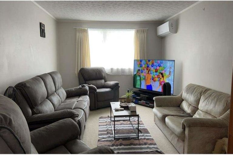 Photo of property in 13 Colum Place, Bucklands Beach, Auckland, 2014