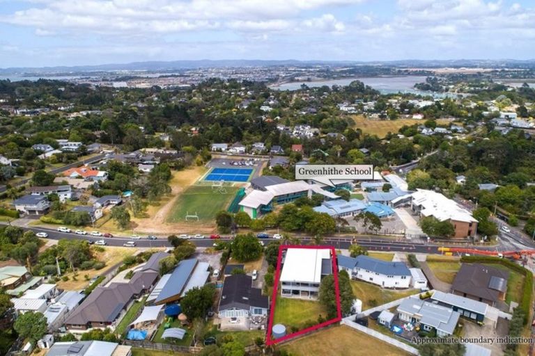 Photo of property in 6 Isobel Road, Greenhithe, Auckland, 0632