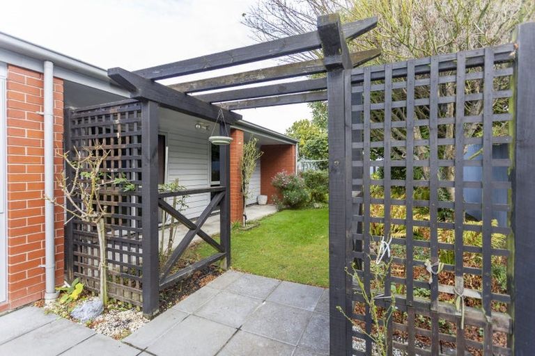 Photo of property in 9 Ashfield Place, Ilam, Christchurch, 8041