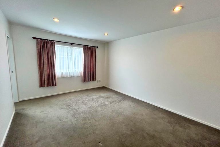 Photo of property in 15 Rohi Place, Flat Bush, Auckland, 2019