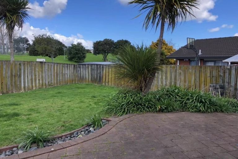Photo of property in 30 Meadowland Drive, Somerville, Auckland, 2014