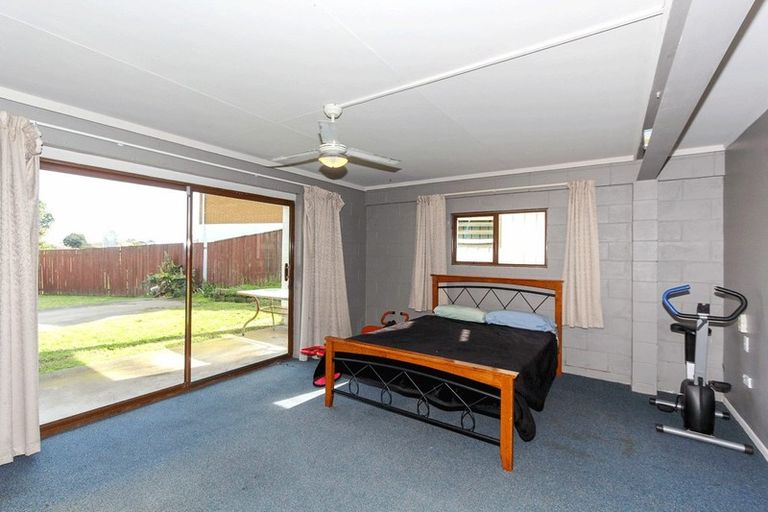 Photo of property in 5 Bronte Place, Whalers Gate, New Plymouth, 4310