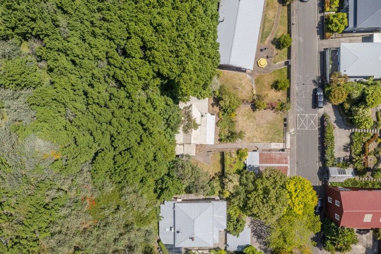 Photo of property in 25 Main Street, Hospital Hill, Napier, 4110