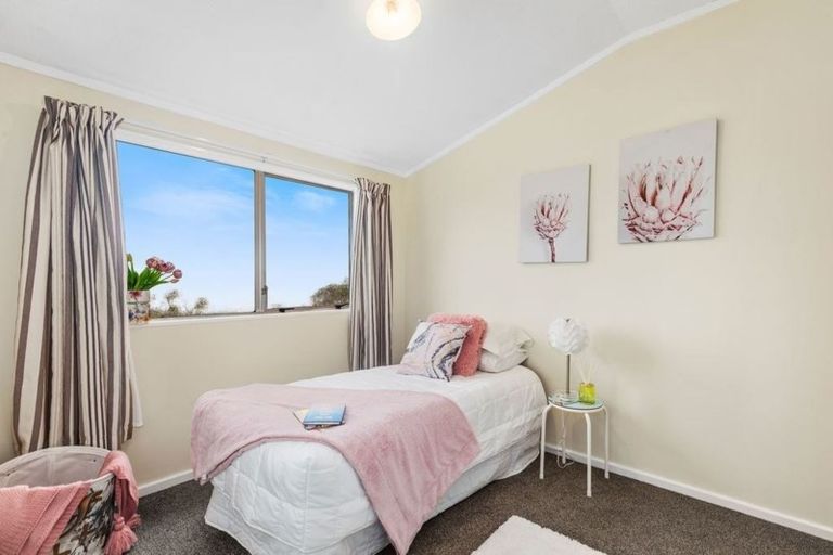 Photo of property in 264b Dowse Drive, Maungaraki, Lower Hutt, 5010