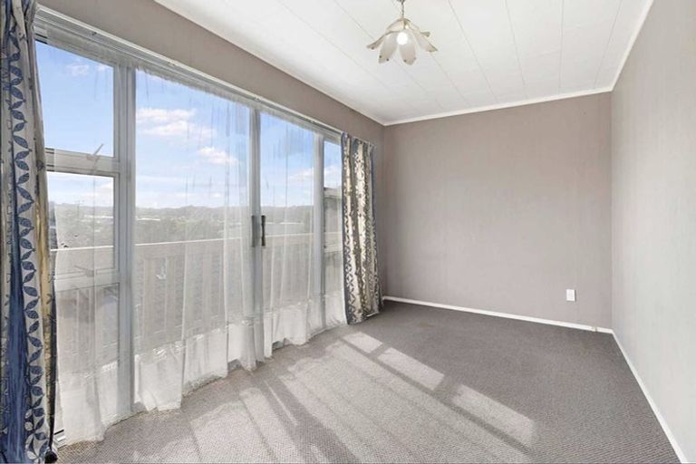 Photo of property in 38d Hetherington Road, Ranui, Auckland, 0612