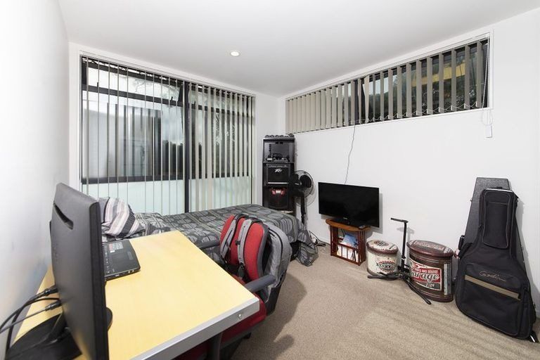 Photo of property in 9/182 Flat Bush School Road, Flat Bush, Auckland, 2019