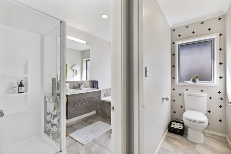 Photo of property in 1 Penetaka Heights, Pyes Pa, Tauranga, 3112