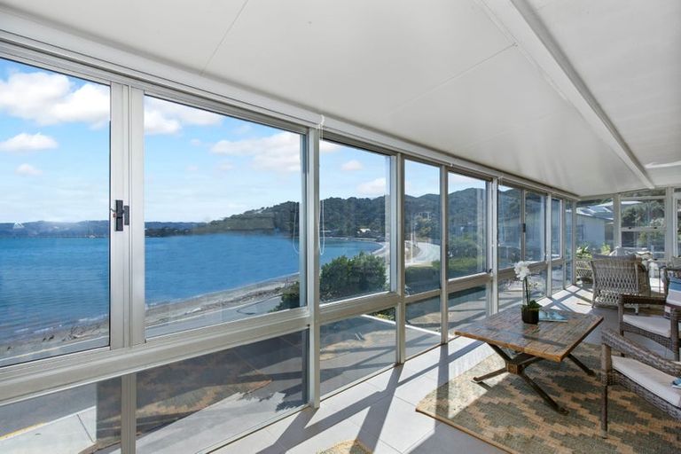 Photo of property in 1a Gill Road, Lowry Bay, Lower Hutt, 5013