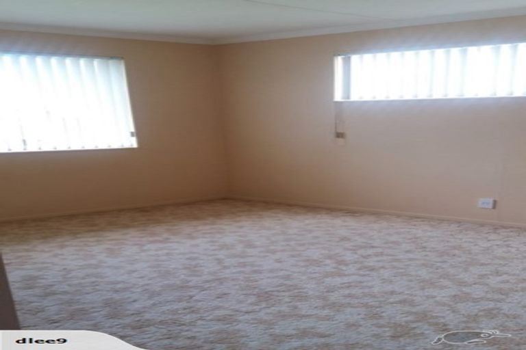 Photo of property in 24 Paradise Place, Milson, Palmerston North, 4414