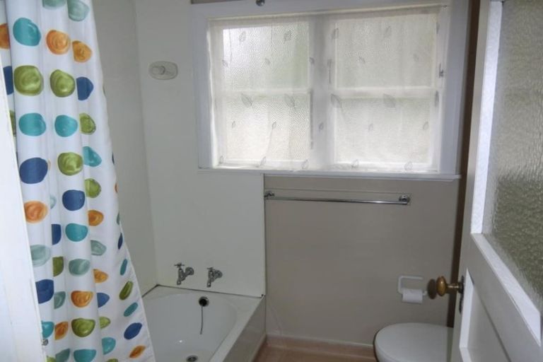 Photo of property in 4 Kain Avenue, Strowan, Christchurch, 8052