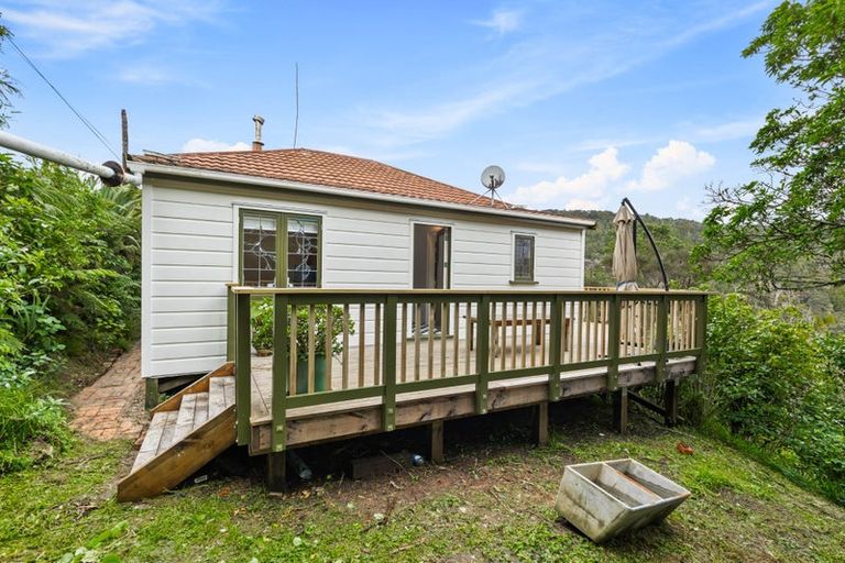 Photo of property in 41 Te Henga Road, Waitakere, Auckland, 0781