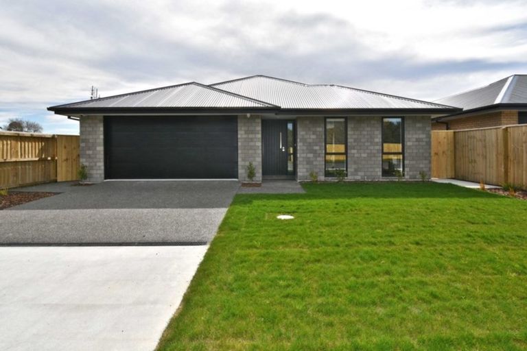 Photo of property in 104 Chinnerys Road, Woodend, 7610