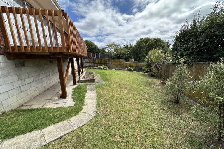 Photo of property in 2/16 Willoughby Avenue, Howick, Auckland, 2014