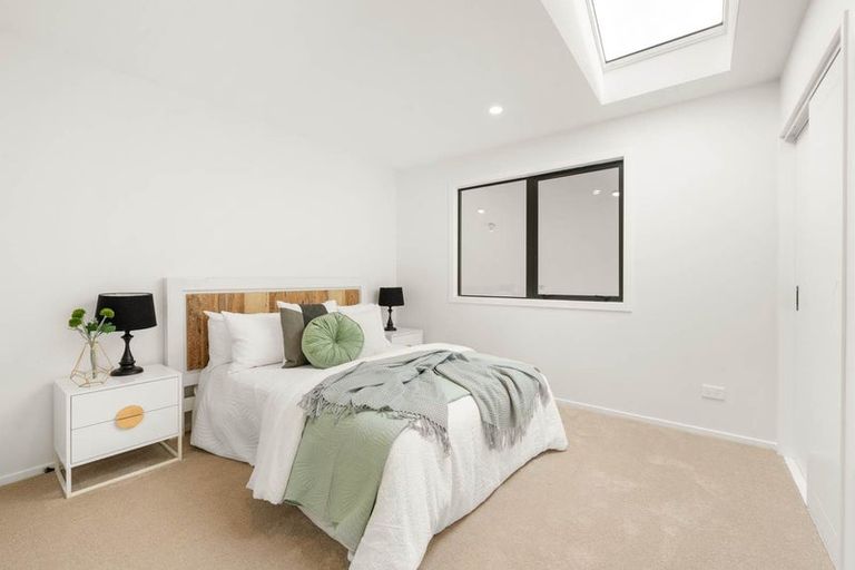 Photo of property in 8 Dorset Down Drive, Karaka, 2580