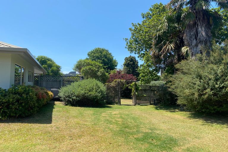 Photo of property in 17 Titoki Place, Kerikeri, 0294