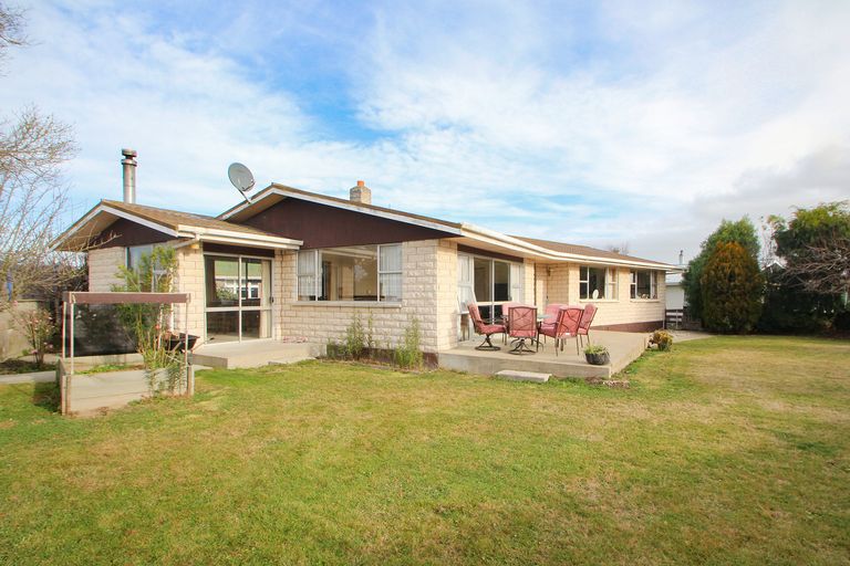 Photo of property in 25a Charles Street, Weston, Oamaru, 9401