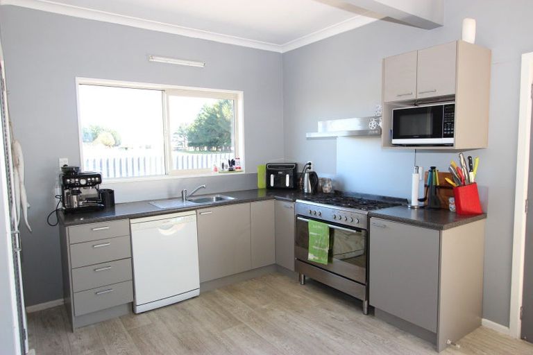 Photo of property in 86 Enniskillen Street, Clifton, Invercargill, 9812