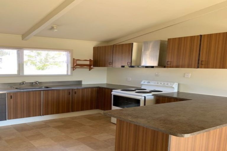 Photo of property in 35 Tania Crescent, Western Heights, Rotorua, 3015